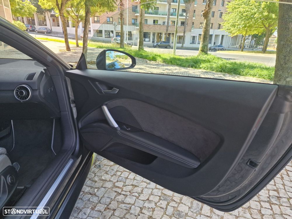 Audi TT Coupé 2.0 TDI quattro S-line S tronic - 17