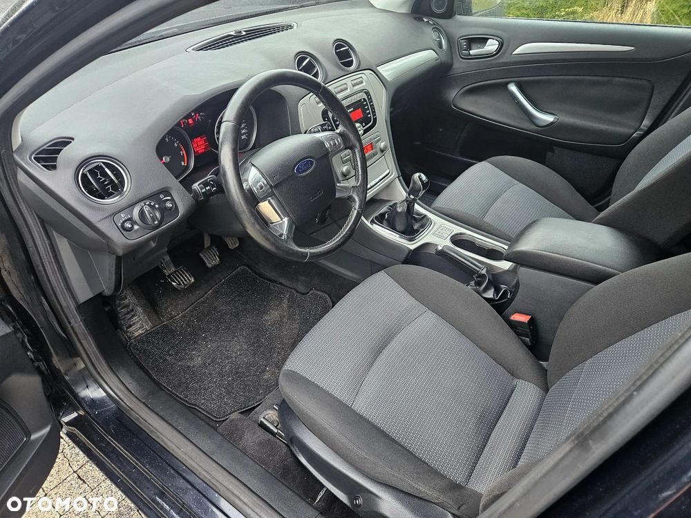 Ford Mondeo SW 1.6 Ti-VCT Ambiente - 10