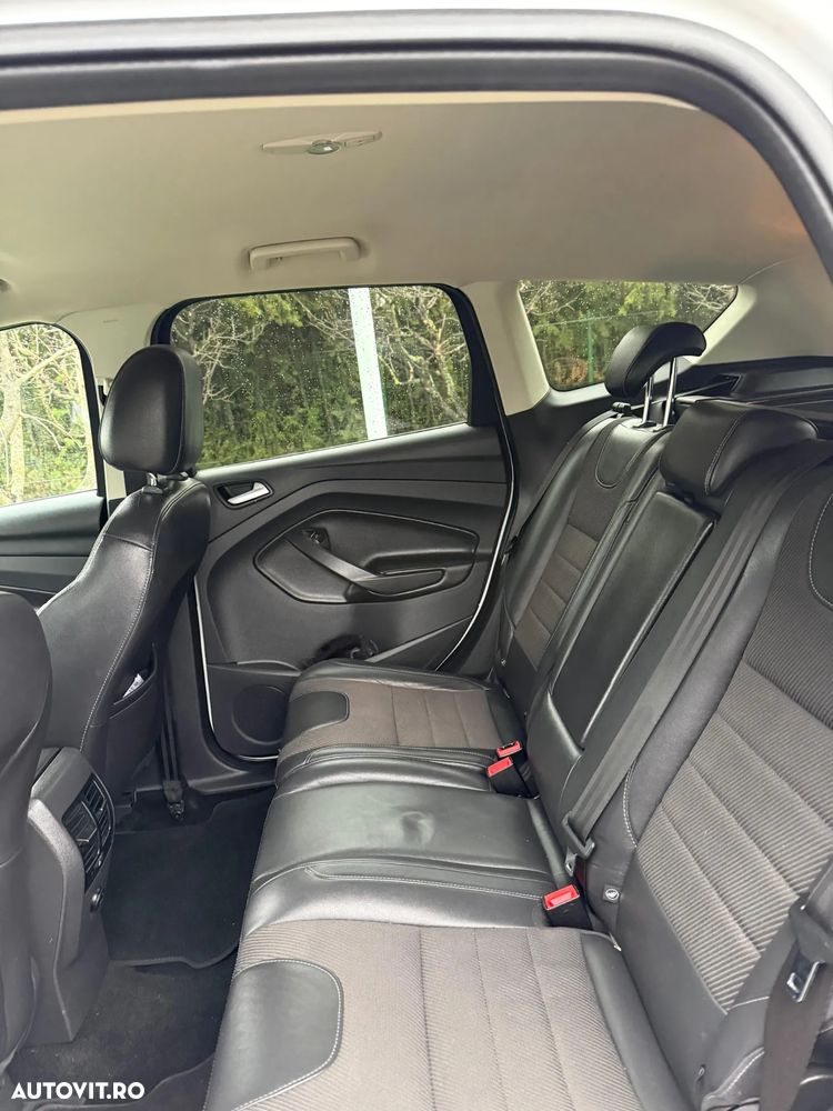 Ford Kuga 2.0 TDCi 4x4 Aut. Trend - 5