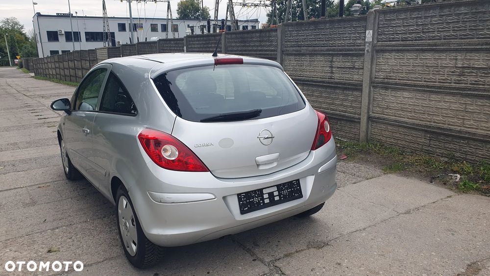 Opel Corsa 1.0 12V Essentia - 27
