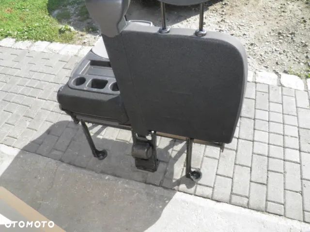 FOTEL ŁAWKA RENAULT MASTER IV 2022r - 8