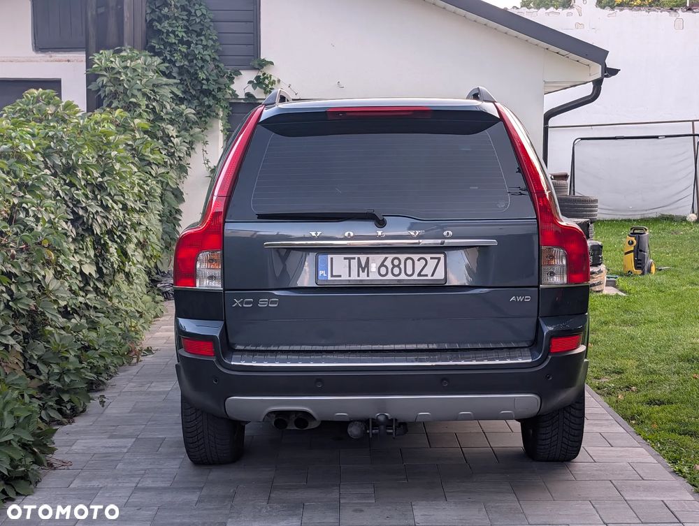 Volvo XC 90 D5 Momentum - 6