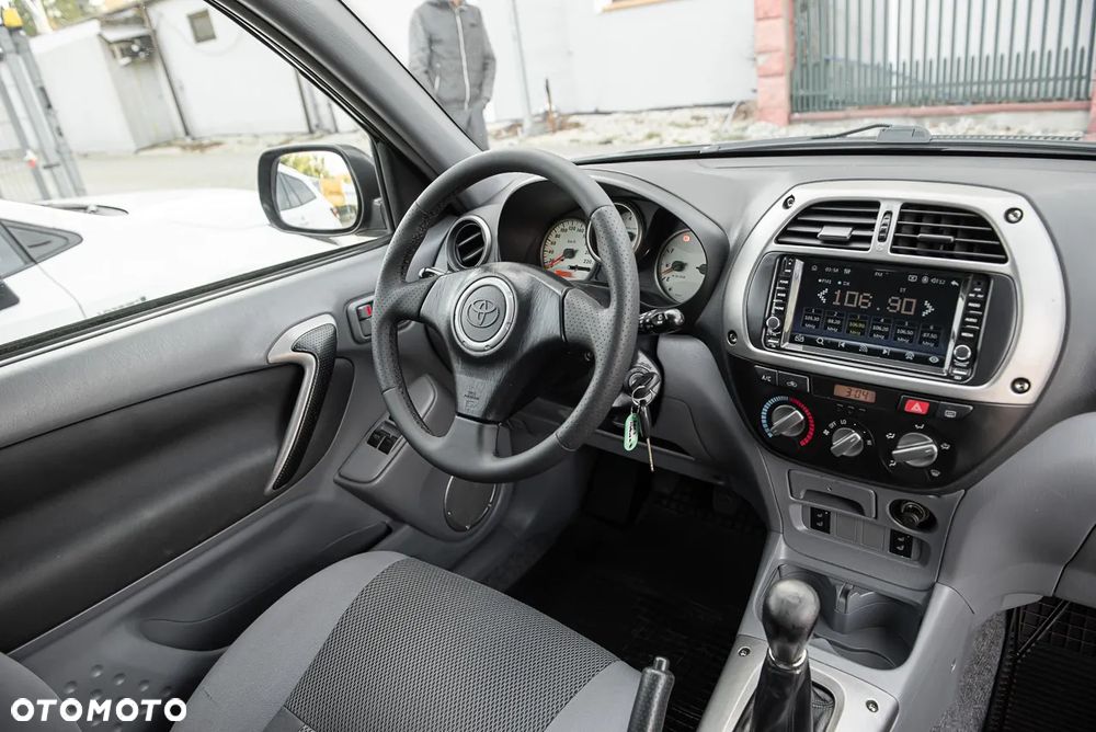 Toyota RAV4 4x4 Executive - 15