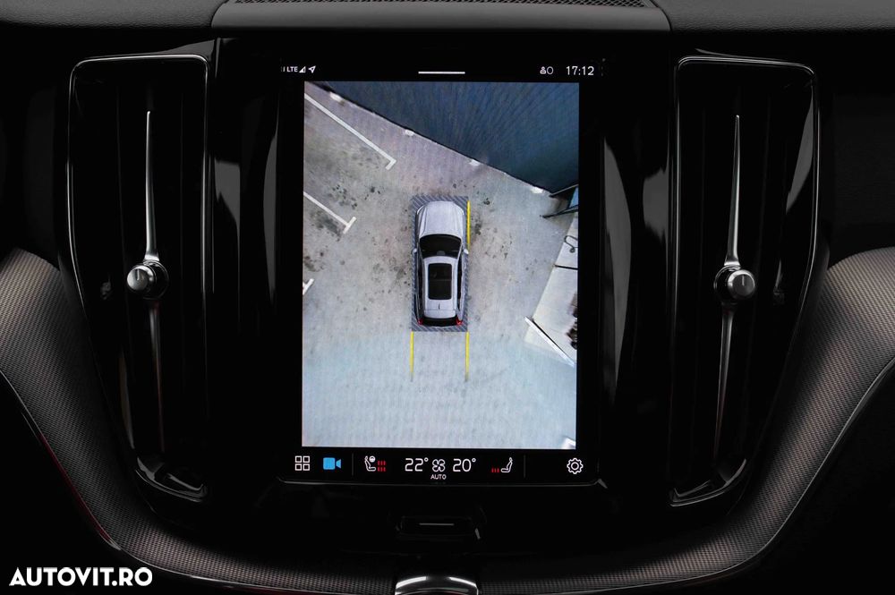 Volvo XC 60 T6 AWD Recharge Geartronic RDesign - 33