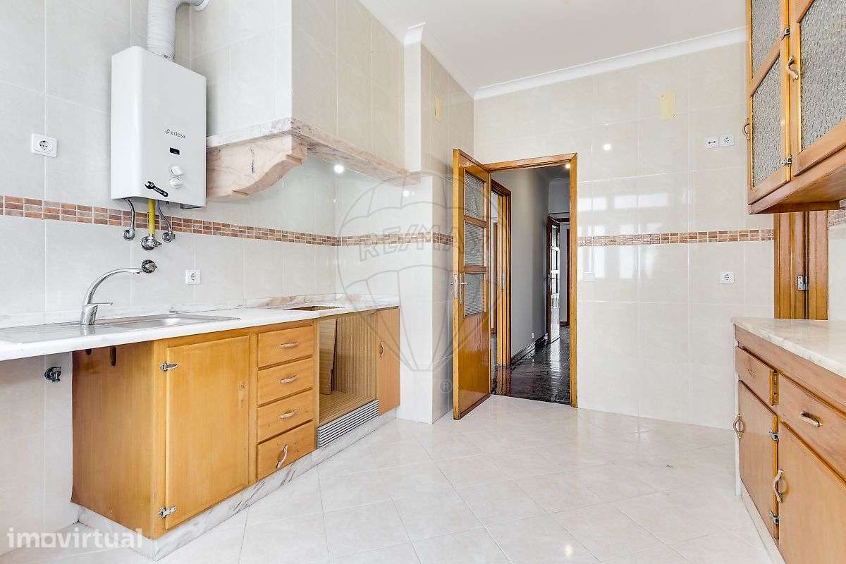 Apartamento T5 para venda - Grande imagem: 3/37