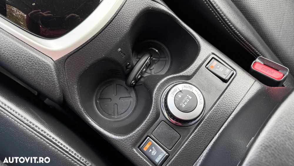 Nissan X-Trail 2.0D XTRONIC Start/Stop 4x4-i Tekna - 8