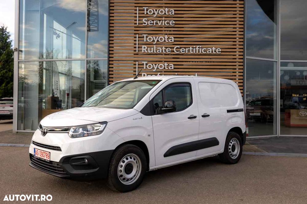 TOYOTA Proace 2024