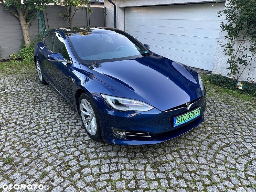 Tesla Model S Long Range Plus - 7