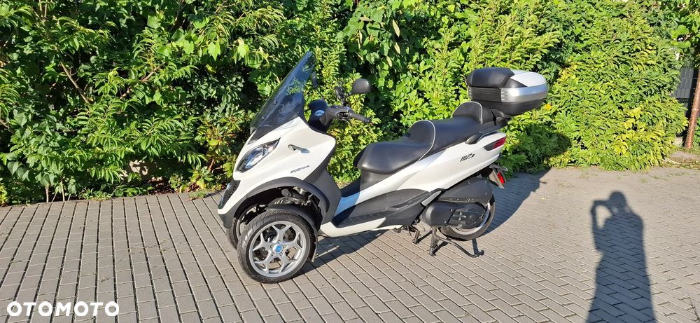 Piaggio MP-3 - 3