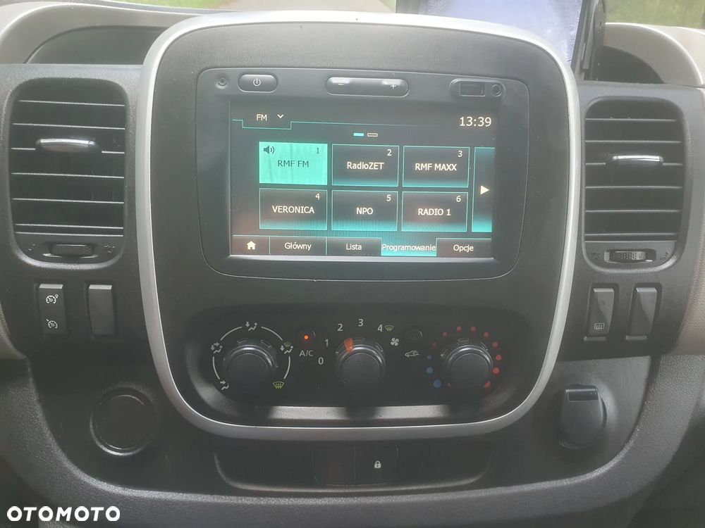 Renault TRAFIC - 17