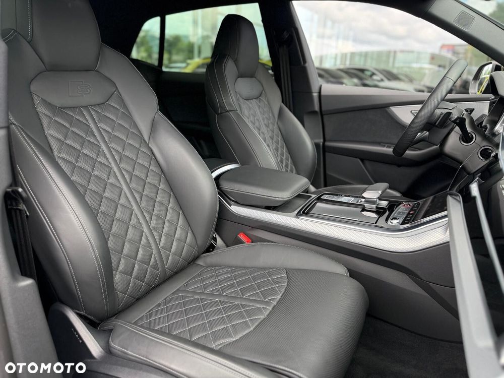 Audi SQ8 TFSI Quattro Tiptronic - 33