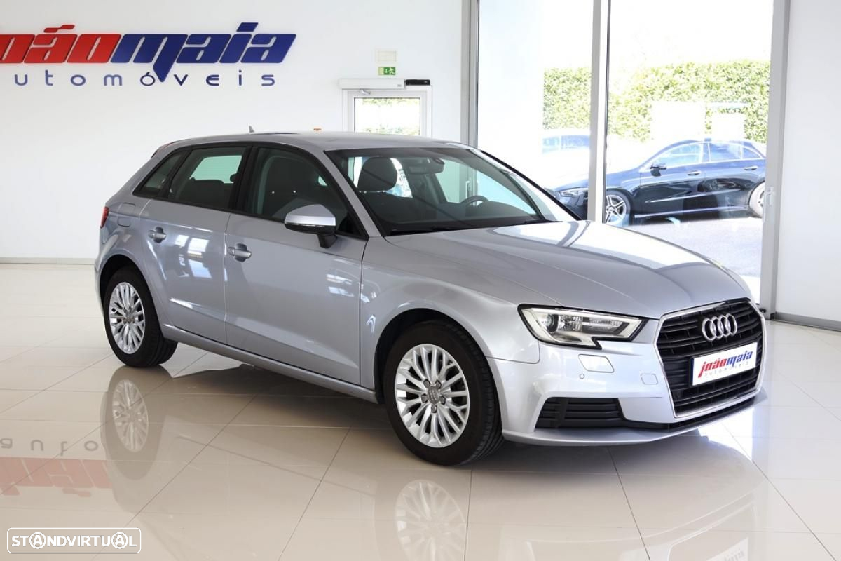 Audi A3 Sportback 1.6 TDI - 4