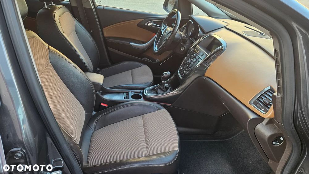 Opel Astra 1.4 Turbo Innovation - 27