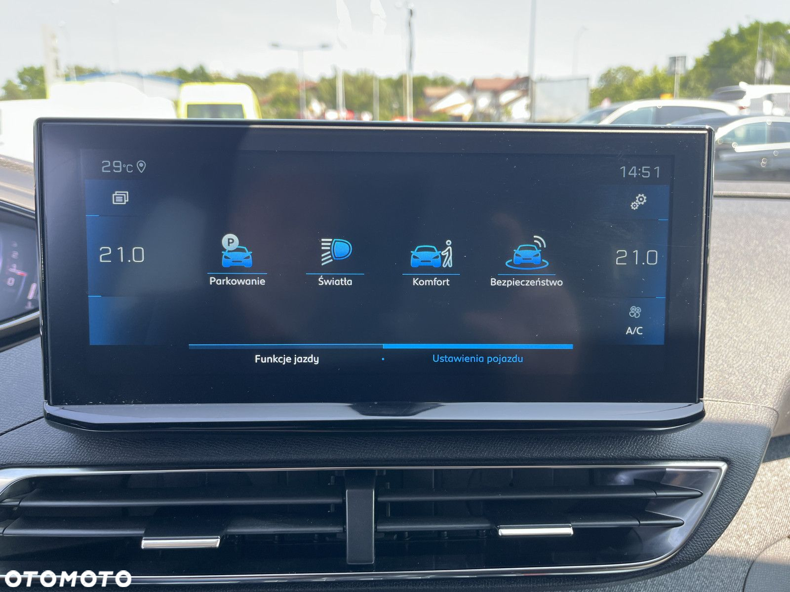 Peugeot 5008 - 29