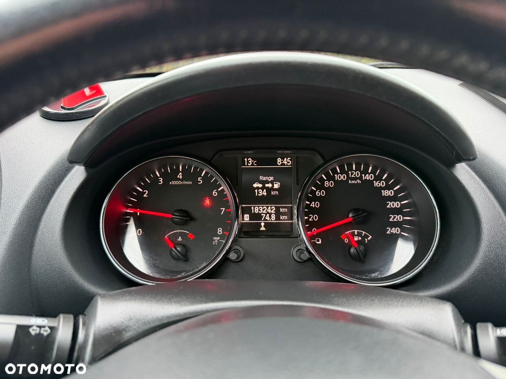 Nissan Qashqai 2.0 tekna - 10