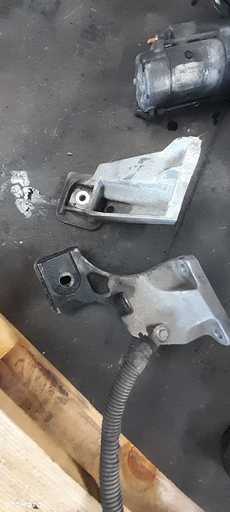 Łapa, łapy silnika Range Rover SPORT 2.7 V6 Wysyłka !! - 1