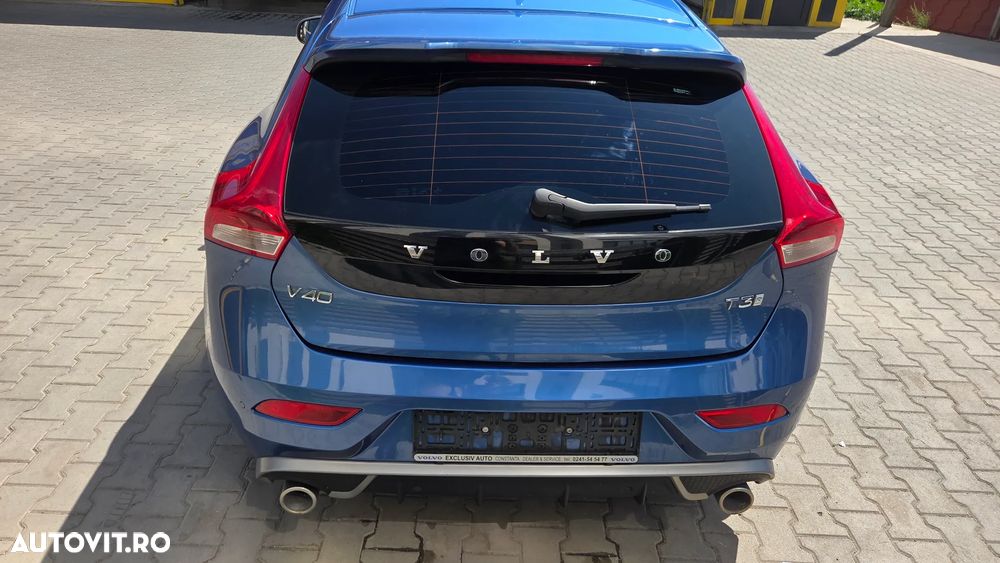 Volvo V40 - 2