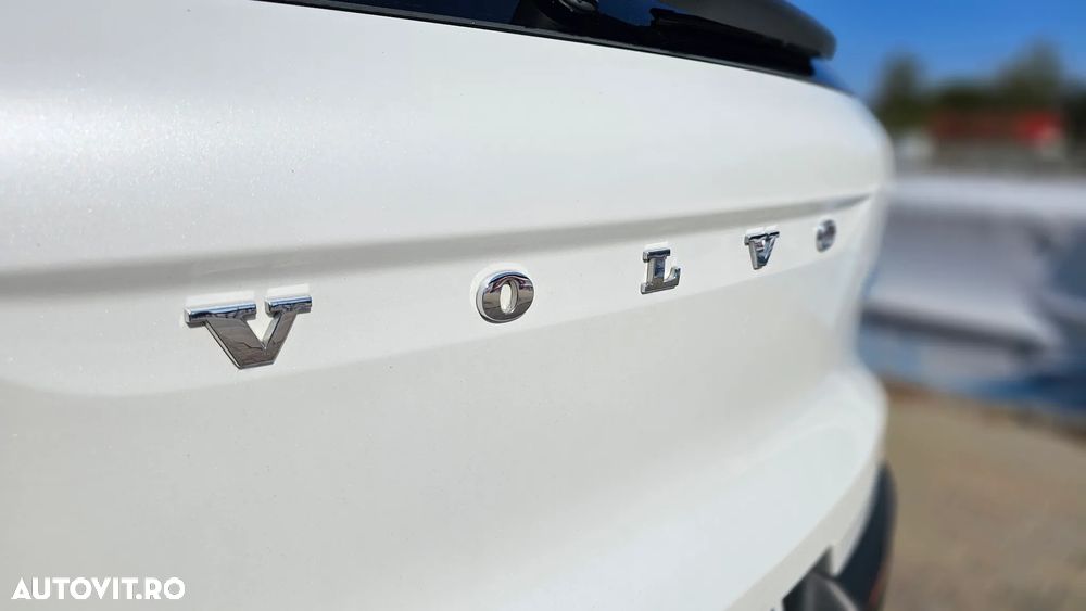 Volvo XC 40 D3 AWD Geartronic R-Design - 22