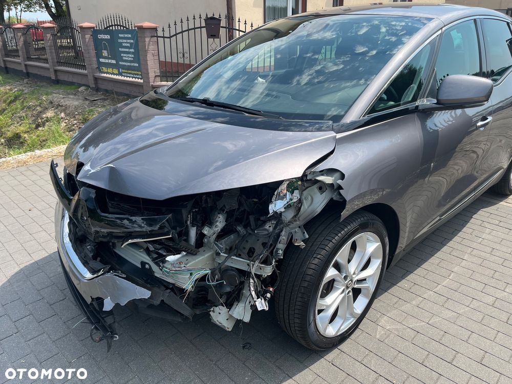 Renault Scenic - 15