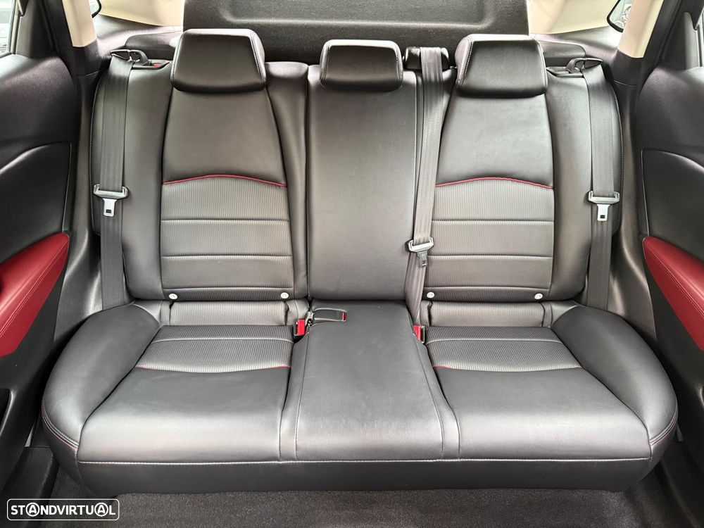 Mazda CX-3 1.5 Sky.Excellence Navi - 43