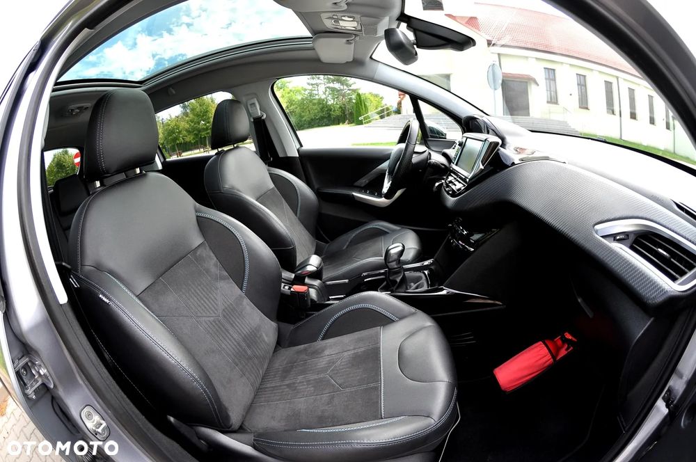 Peugeot 2008 1.2 Pure Tech Crossway S&S - 21
