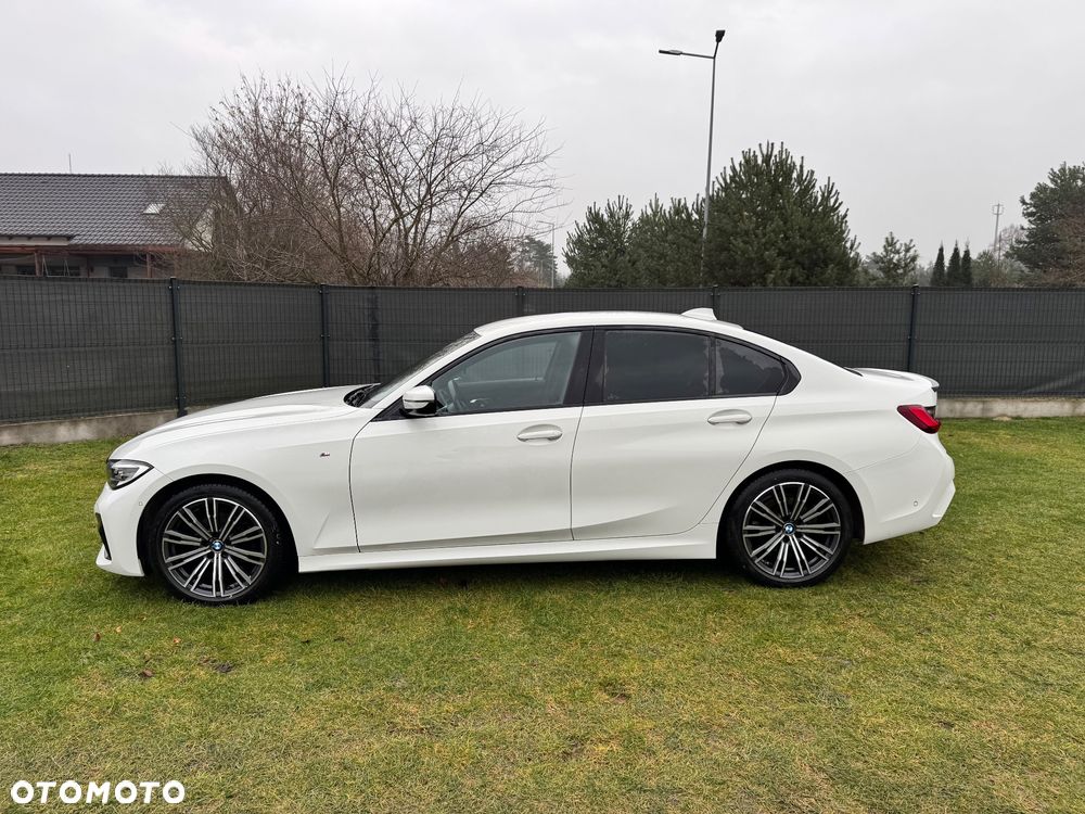 BMW Seria 3 318d M Sport Shadow - 3
