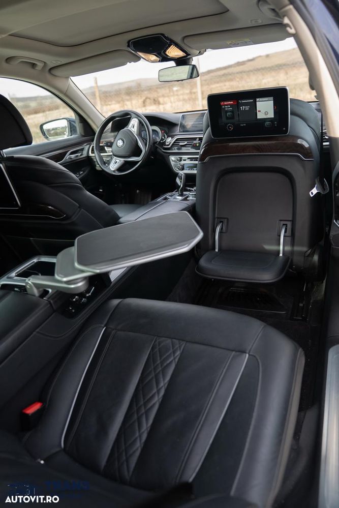 BMW Seria 7 - 17