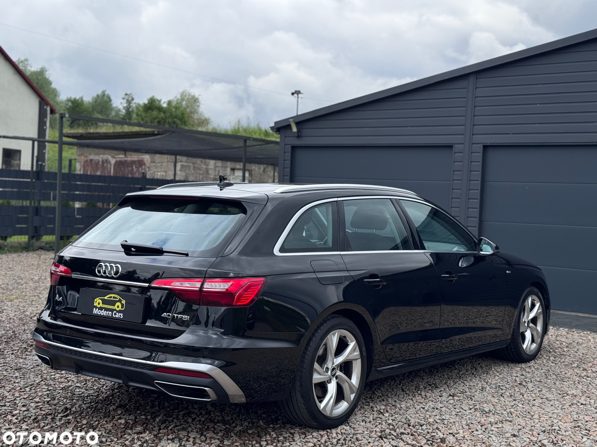 Audi A4 Avant 40 TFSI S tronic S line - 17