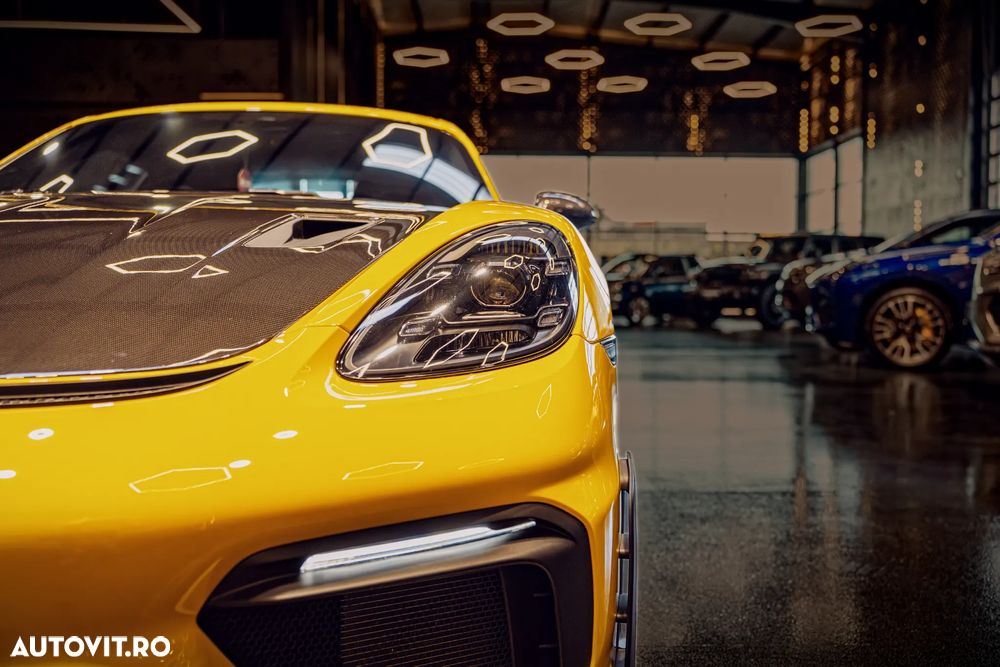 Porsche Cayman - 25
