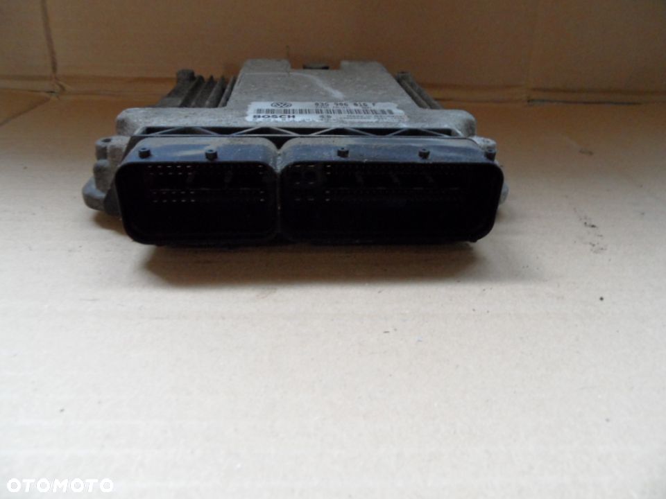 KOMPUTER SILNIKA OCTAVIA II 2.0 TDI 03G90601F - 3