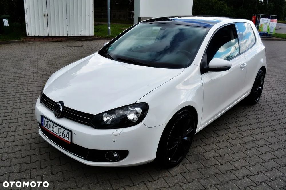 Volkswagen Golf 1.4 TSI DSG Highline - 1