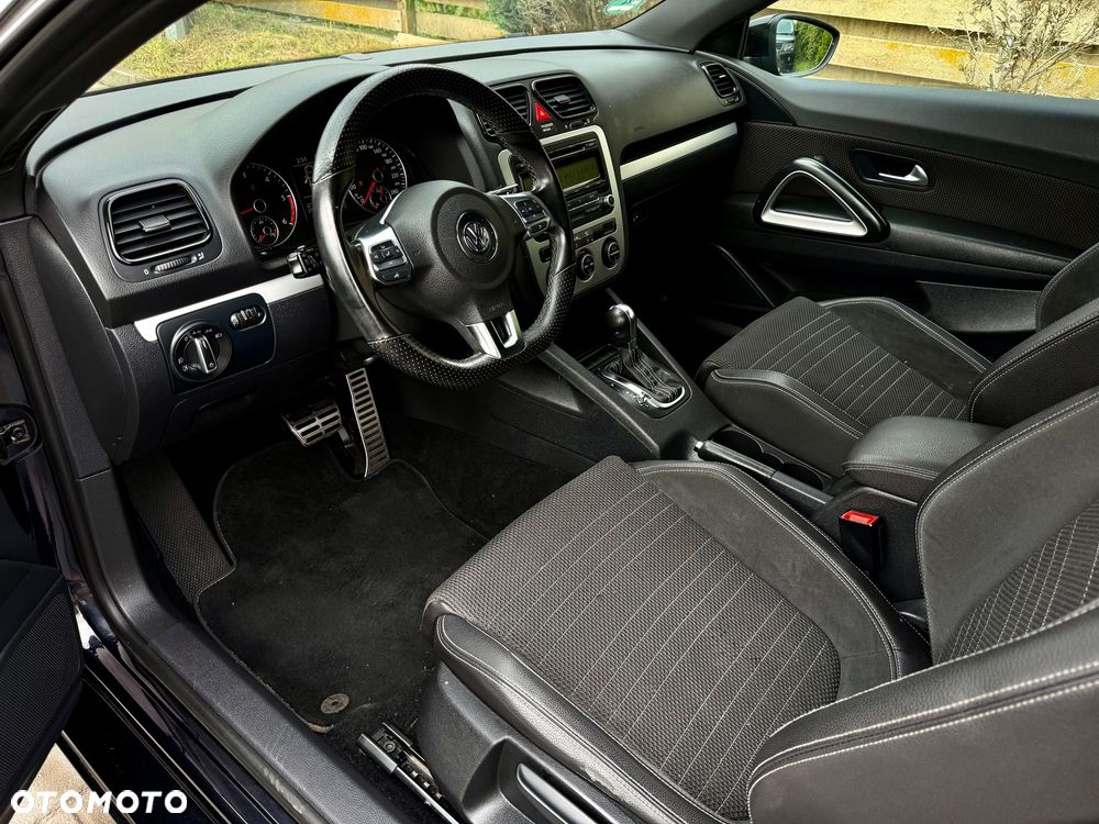 Volkswagen Scirocco 2.0 TDI DSG - 5
