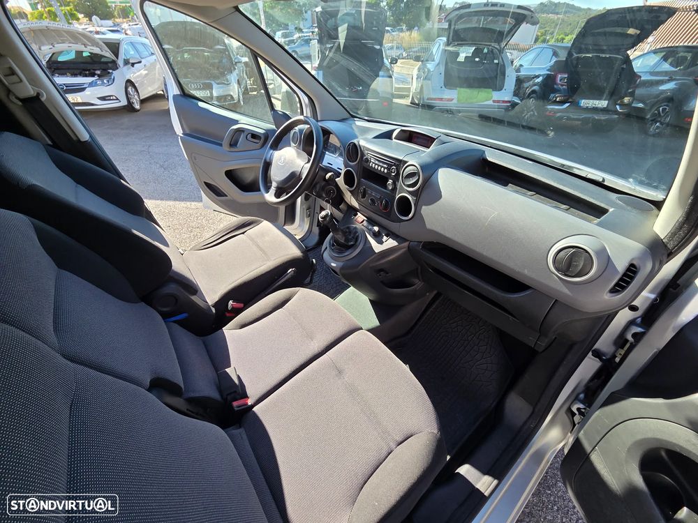 Peugeot Partner 3Lugares - 12