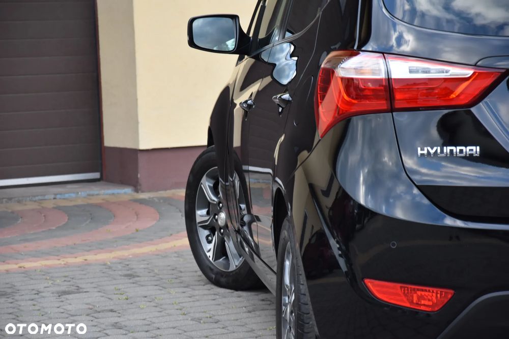 Hyundai ix20 1.4 blue YES - 10