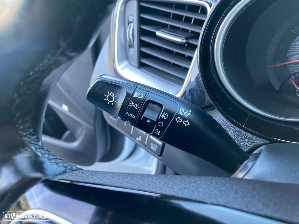 Kia Ceed 1.5 T-GDI DCT7 OPF (48V Mild Hybrid) Spirit - 19