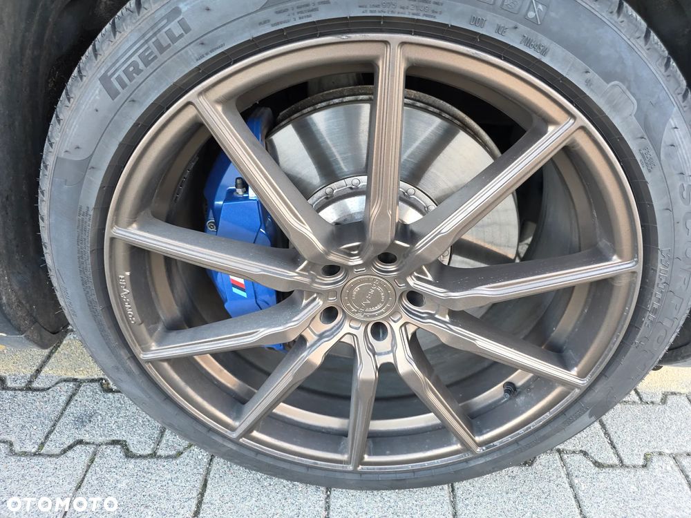 BMW XM PHEV sport - 38