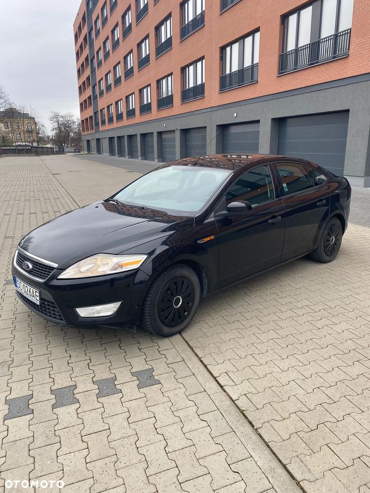 Ford Mondeo 1.8 TDCi Ambiente - 1
