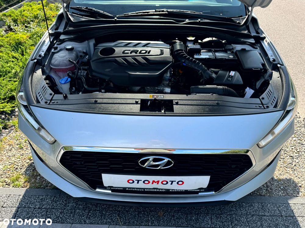 Hyundai i30 Kombi 1.6 CRDI DCT YES - 20