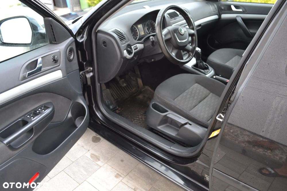 Skoda Octavia 2.0 TDI Elegance - 4