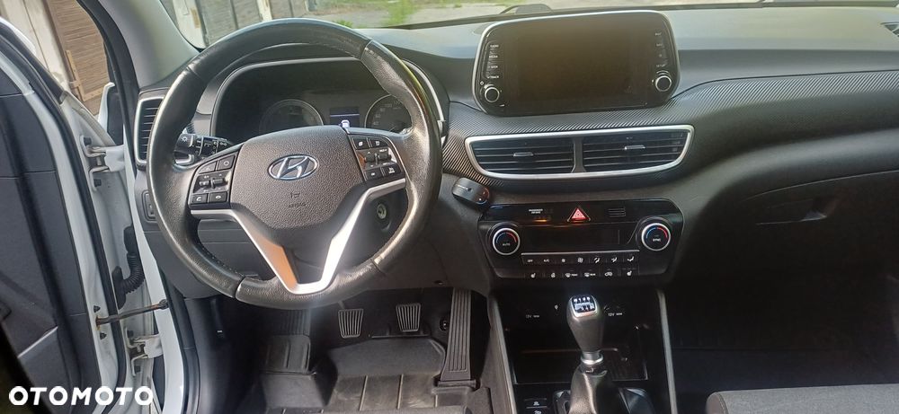 Hyundai Tucson - 13
