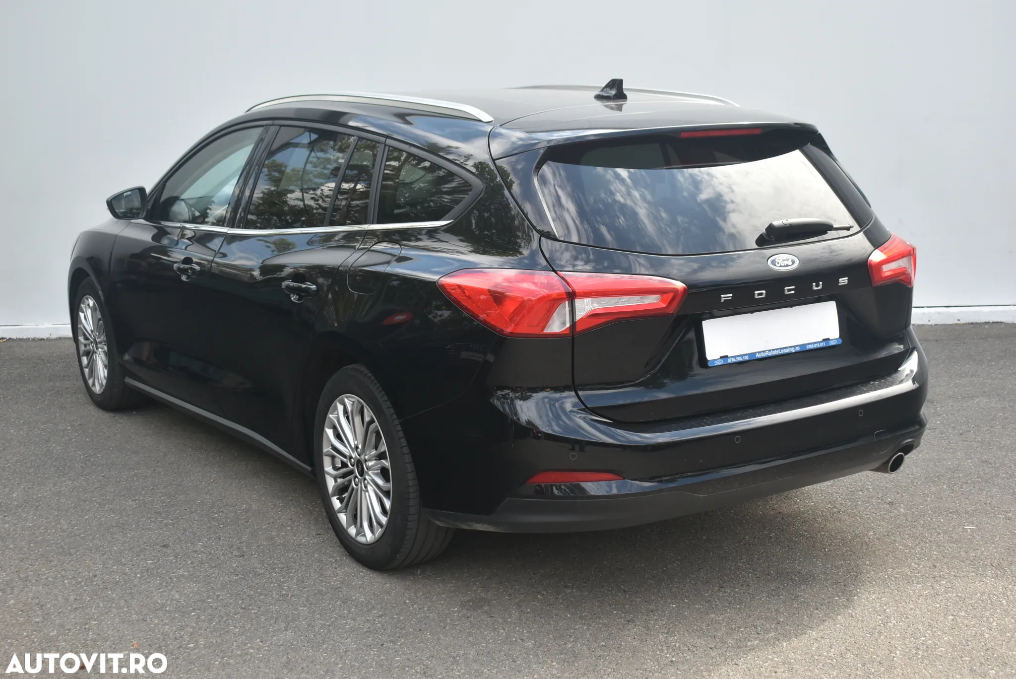 Ford Focus 1.0 EcoBoost Titanium - 29