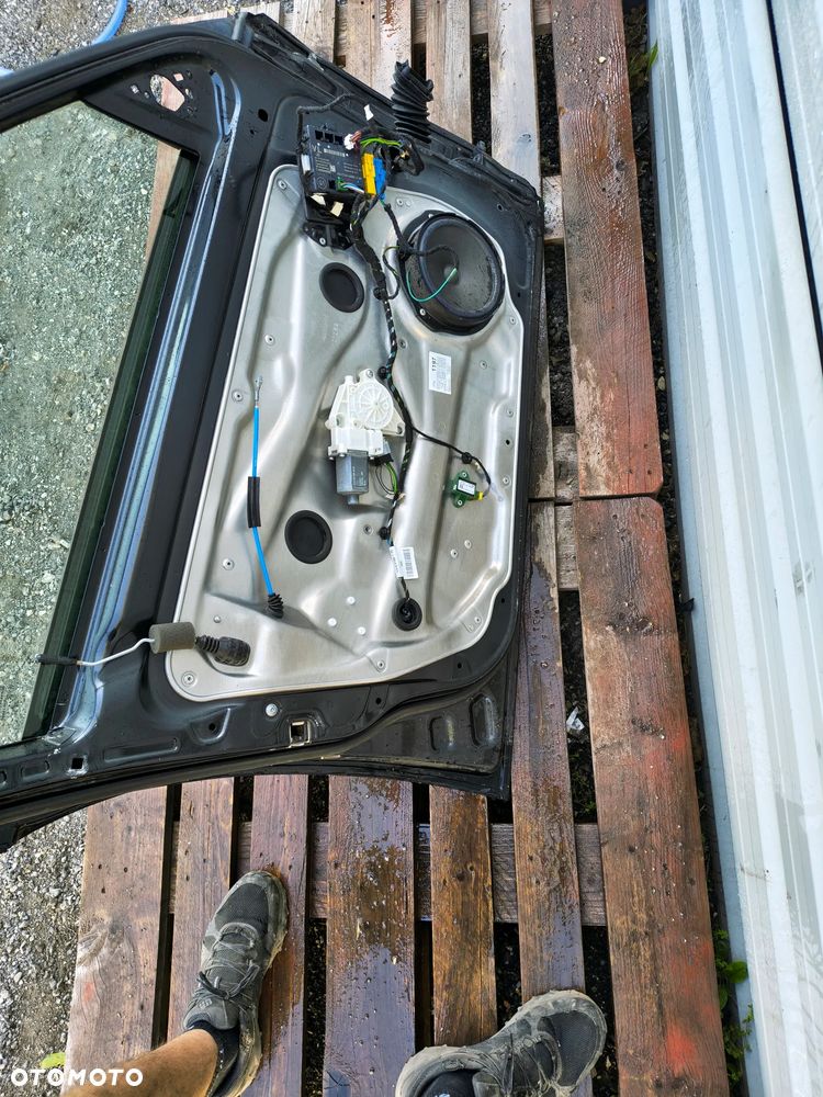 Drzwi lewe przód w212 lift 197 orginal lakier piękne - 4