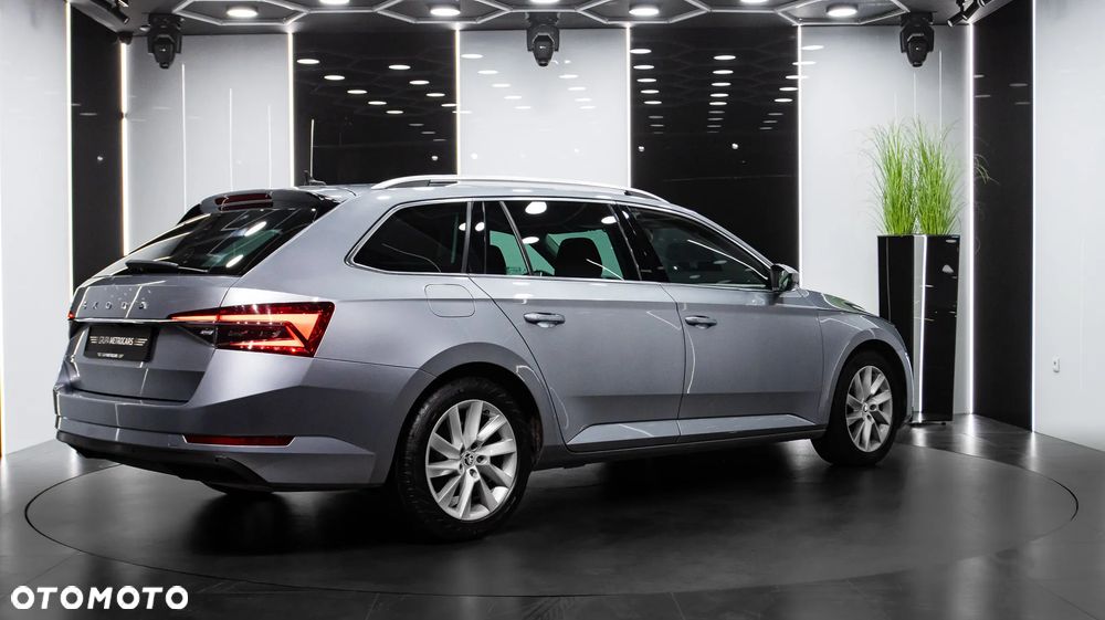 Skoda Superb 1.5 TSI ACT Style DSG - 7