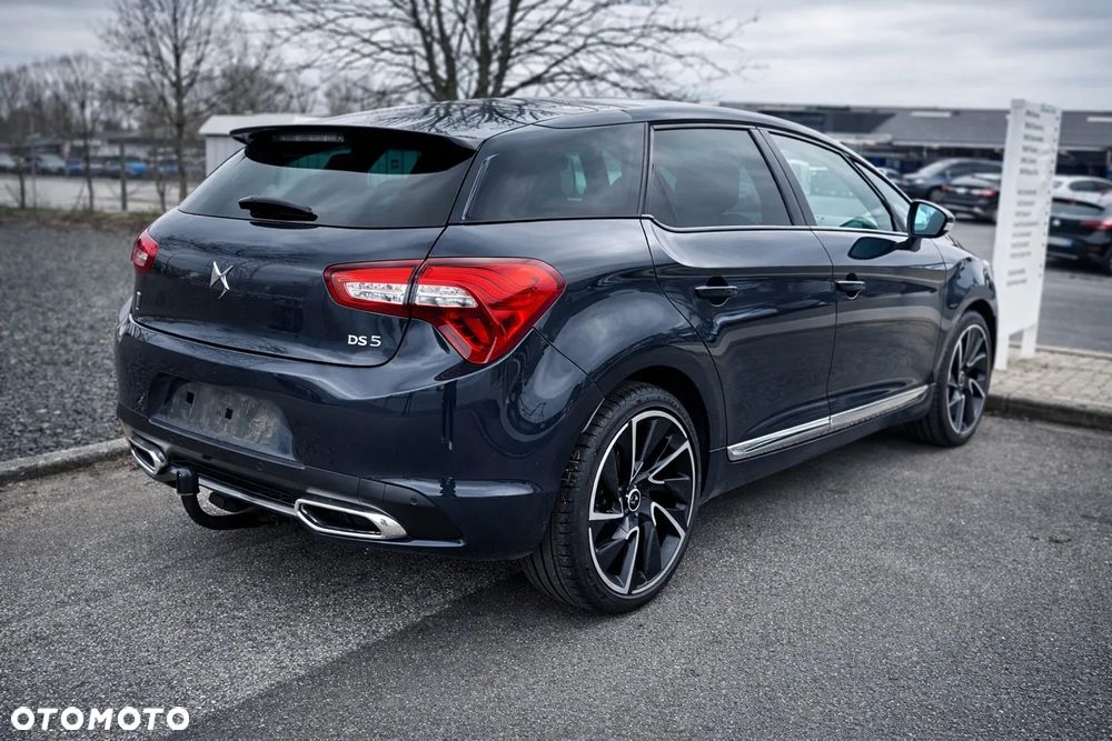 DS Automobiles DS 5 - 5