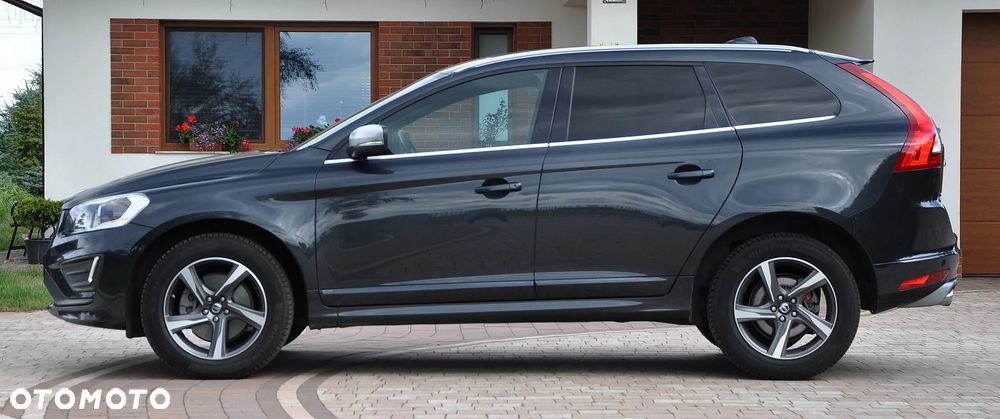 Volvo XC 60 D4 AWD R-Design Summum - 6
