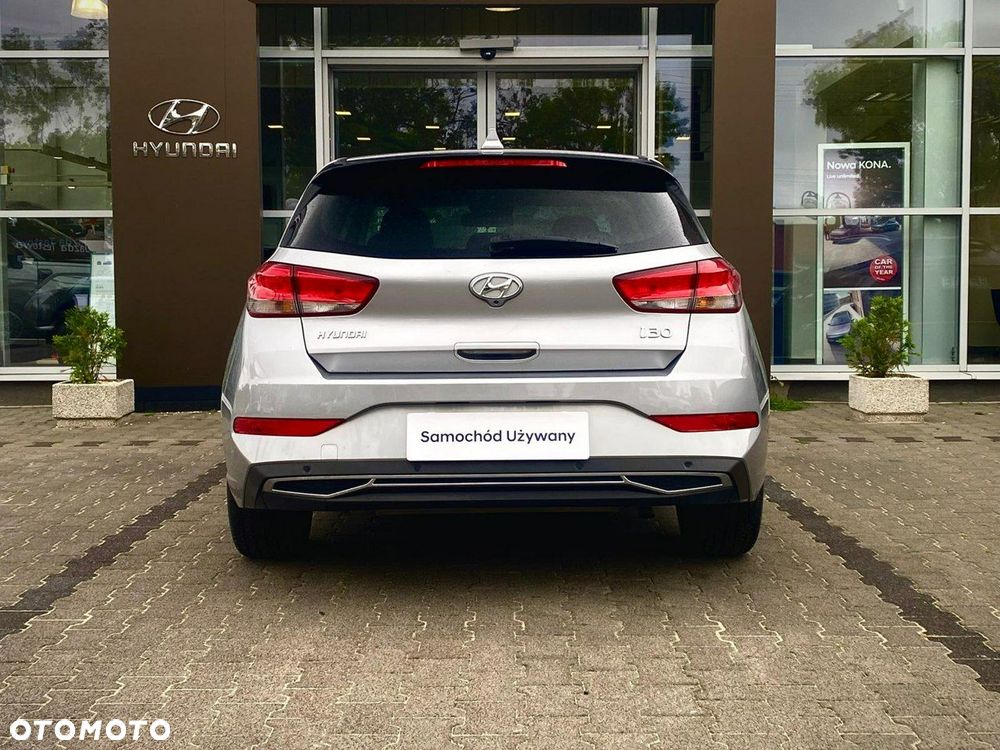 Hyundai i30 1.5 DPI Smart - 6