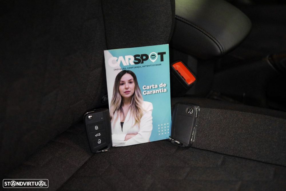 VW T-Cross 1.0 TSI Life DSG - 37