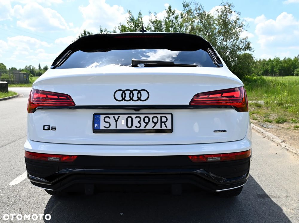 Audi Q5 Sportback 40 TDI quattro S tronic S line - 14