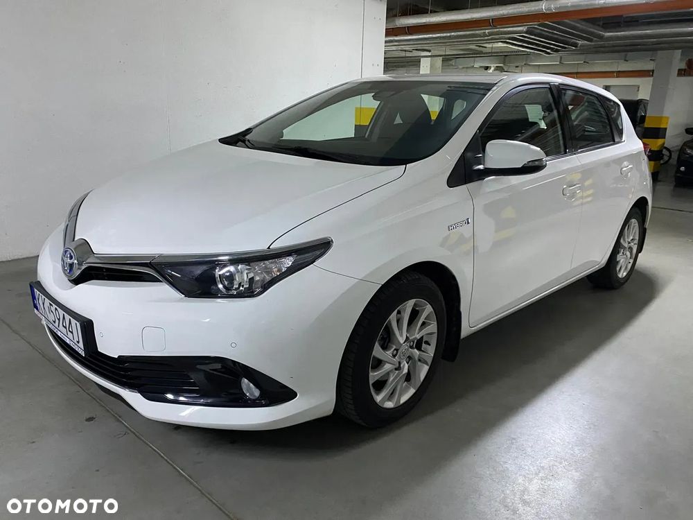 Toyota Auris Hybrid 135 Premium - 1