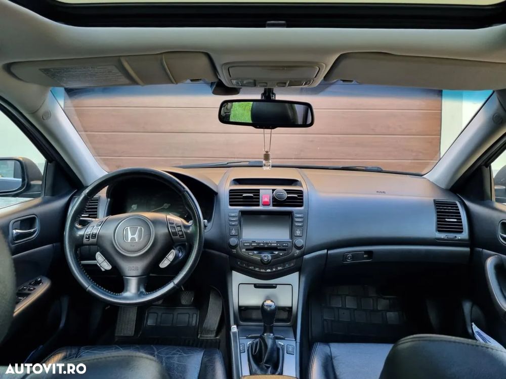 Honda Accord 2.2i CDTi Exec - 11